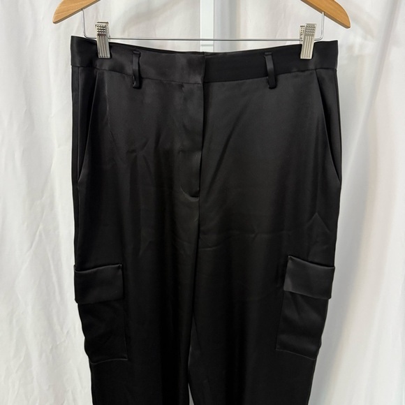 Aritzia Babaton Refined Satin Black Cargo Pant NWOT - Picture 7 of 14